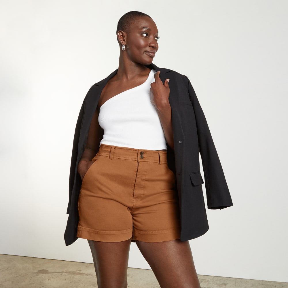 The Way-High® Twill Short in Adobe Brown — detail view