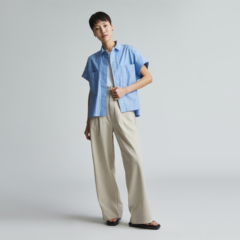 The Short-Sleeve Box Shirt in Mariner Blue / White — detail view