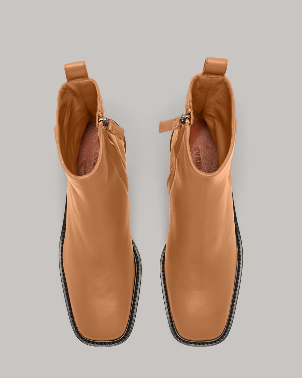 The City Boot in Desert Tan — detail view