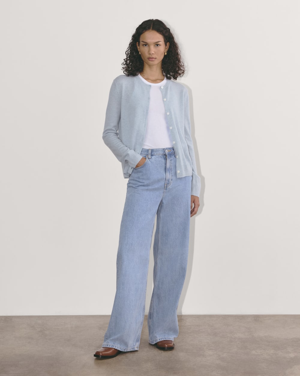 The Classic Cardigan in Cashmere in Sky Blue — detail view