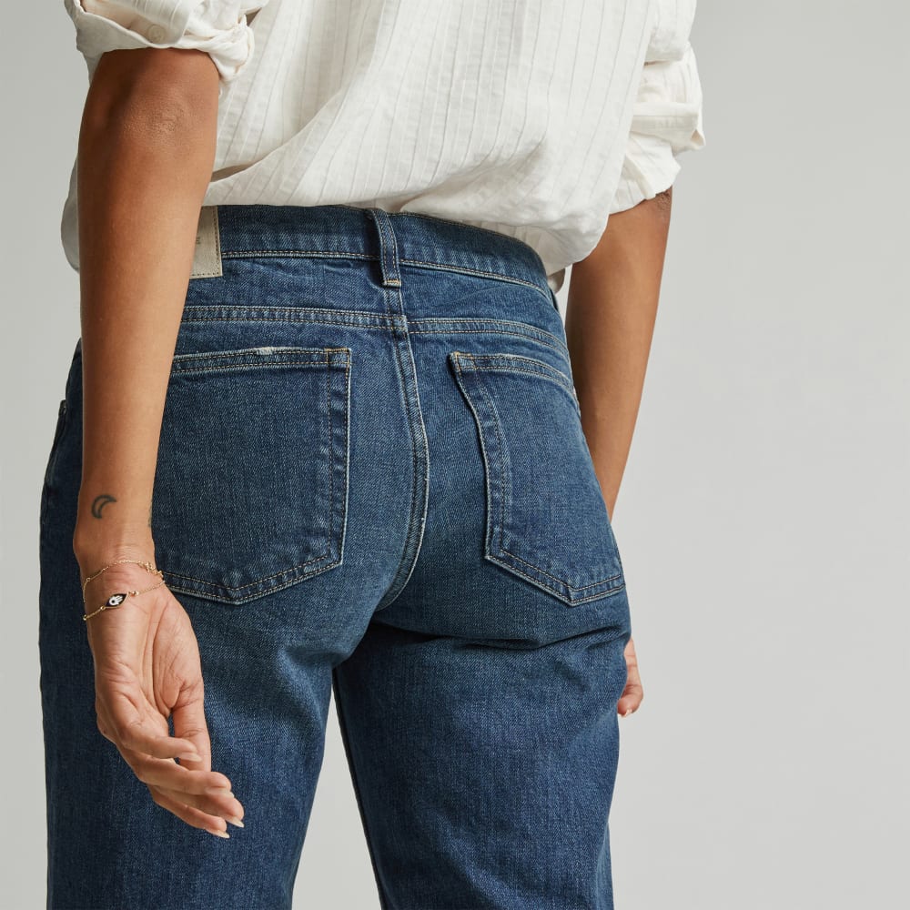 The Low-Rise Shortie Jean in Dark Ink — detail view