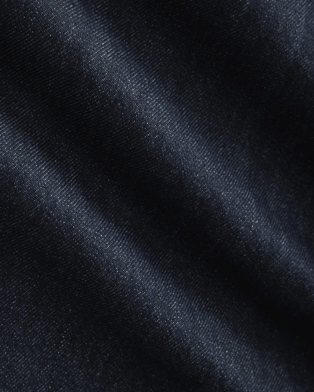 Relaxed Mid-Rise Bootcut Jean in Tungsten Rinse — detail view