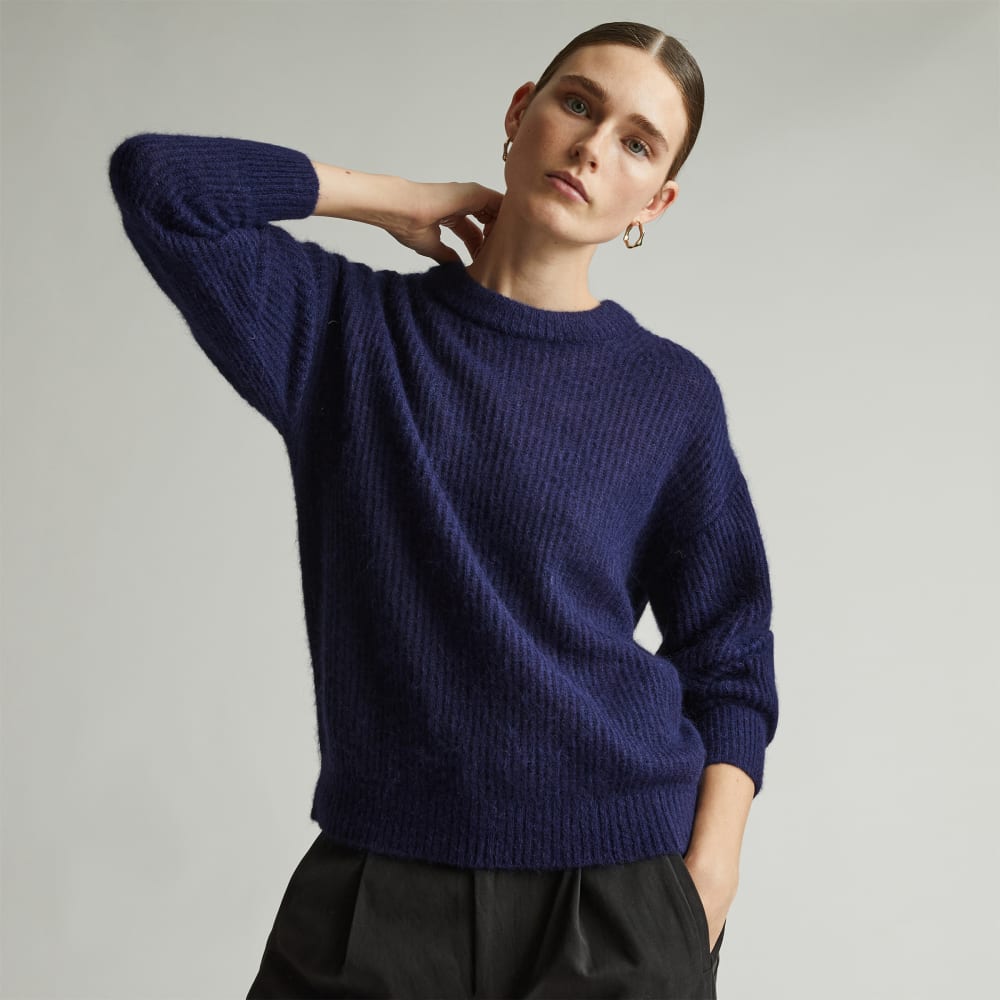The Cocoon Crew in Alpaca in Ocean Cavern — front view