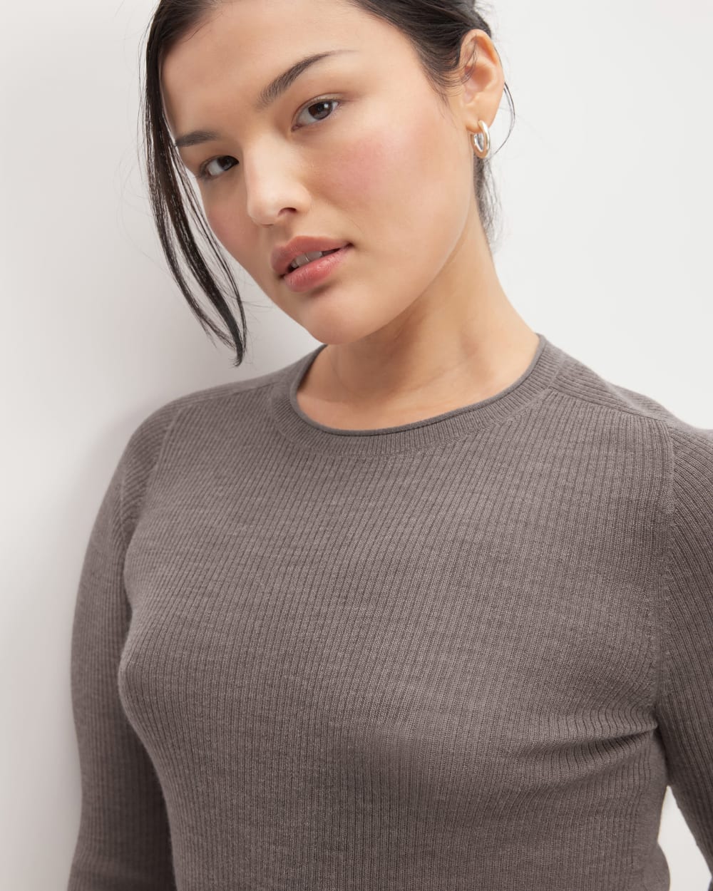 The Long-Sleeve Sweater Tee in Ultrasoft Merino in Heather Cocoa — detail view