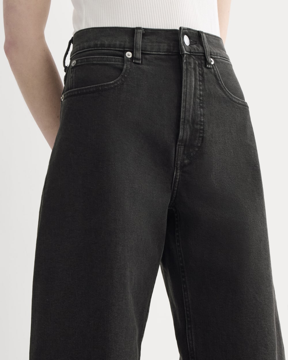 The Way-High® Curve Jean in Washed Black — detail view