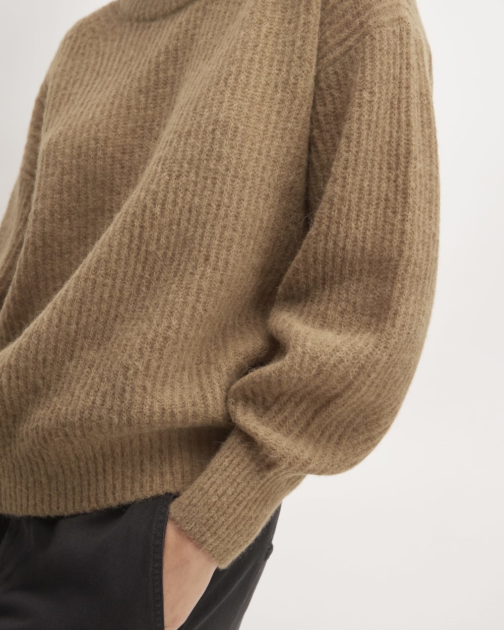The Cocoon Crew in Alpaca in Tiger's Eye — detail view