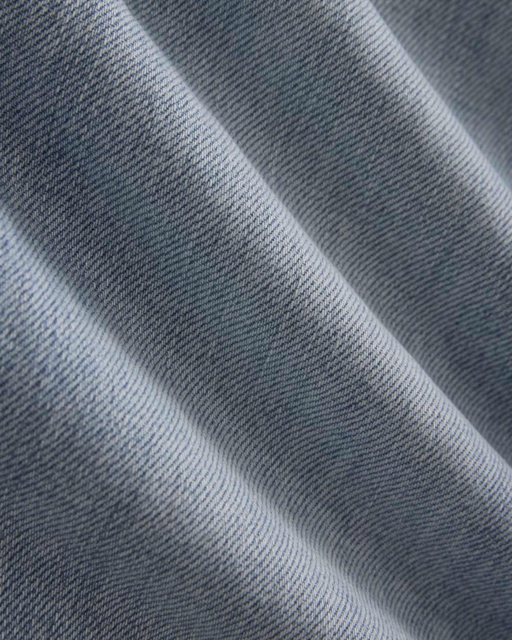 The Way-High® Jean 2.0 in Washed Out Indigo — detail view