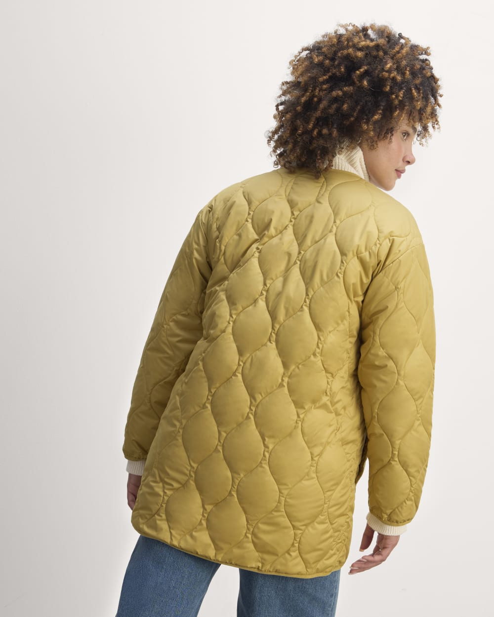 The Quilted Liner in Golden Oak — detail view