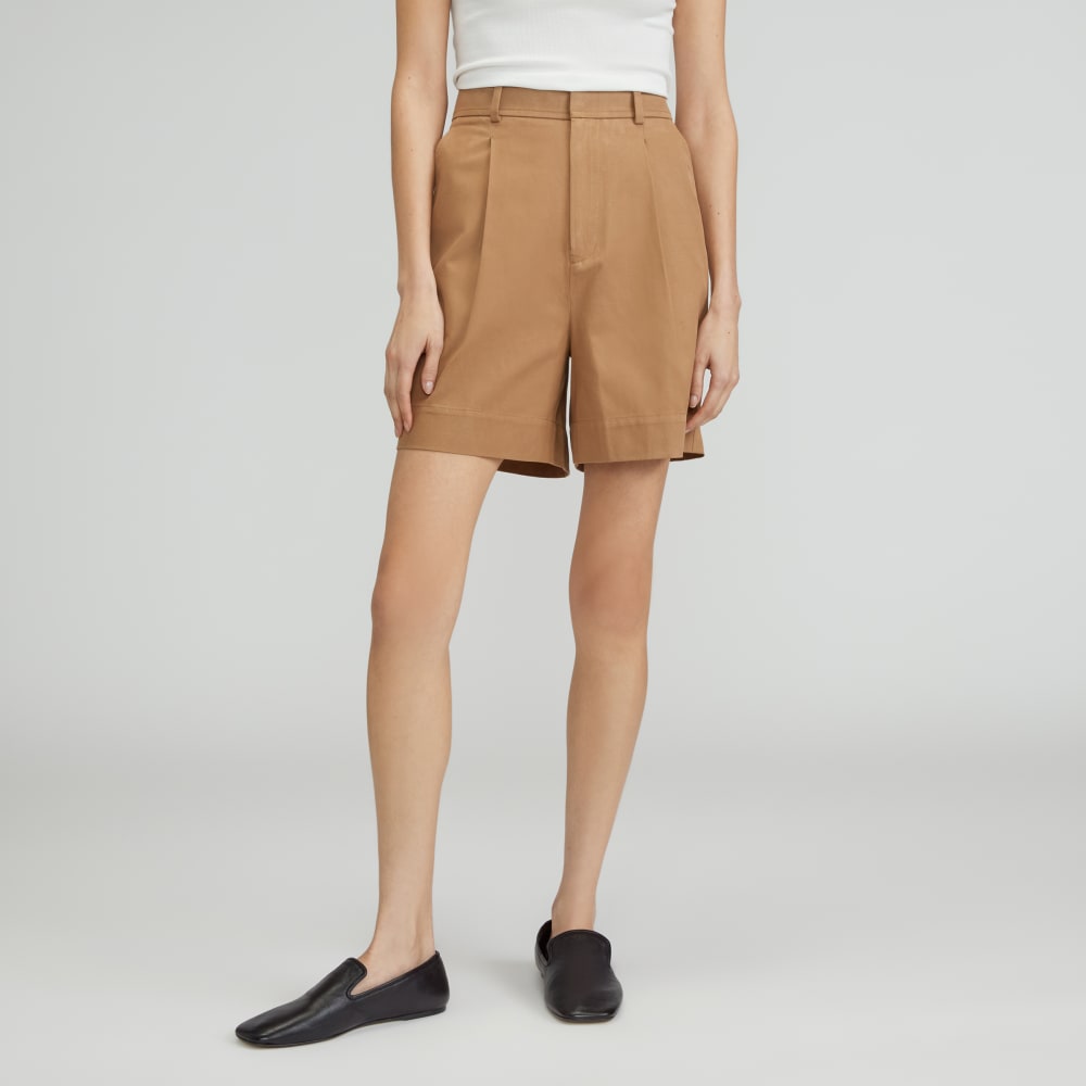 The Draper Short in Buttersmooth in Toasted Coconut — front view