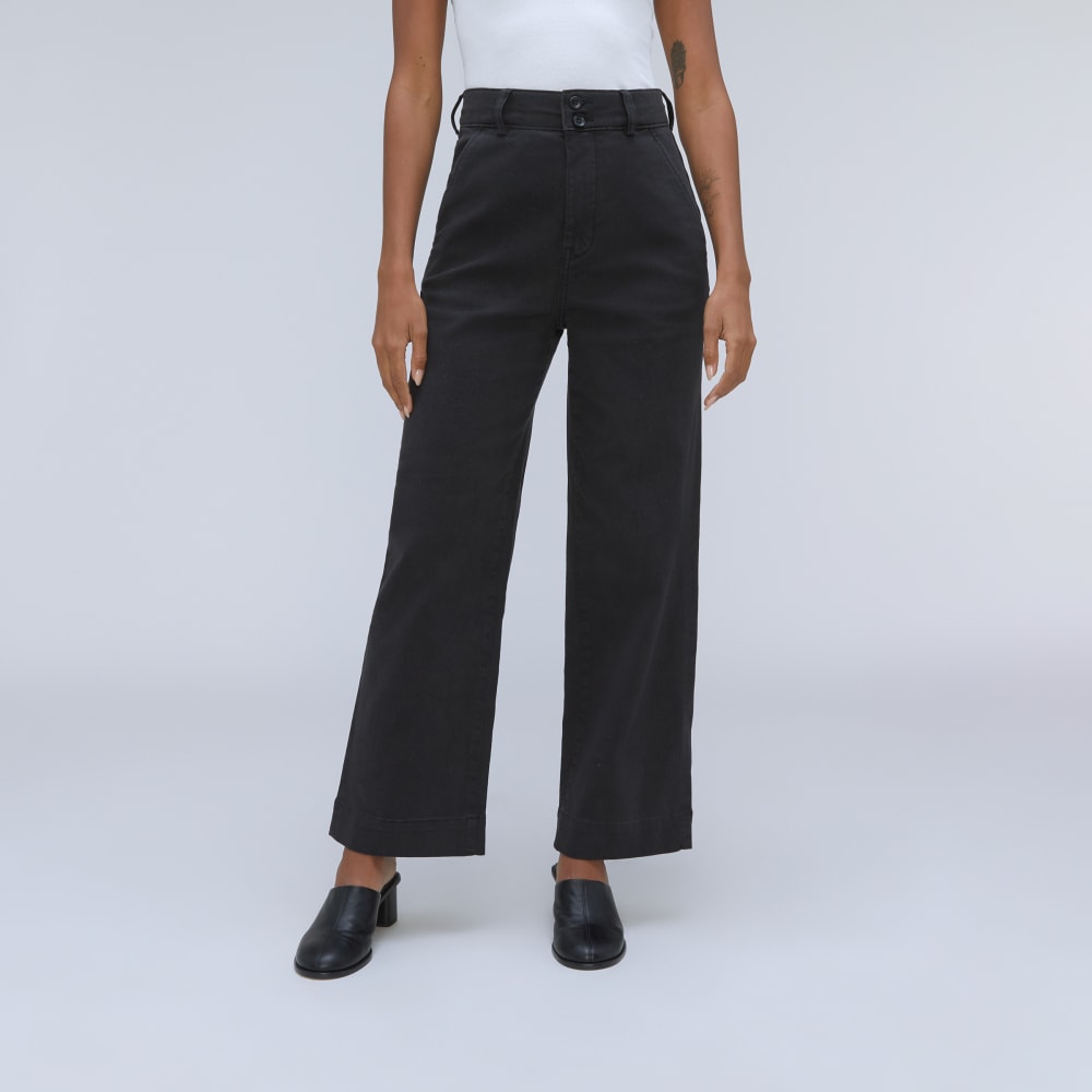 The Organic Wide-Leg Pant in Black — detail view