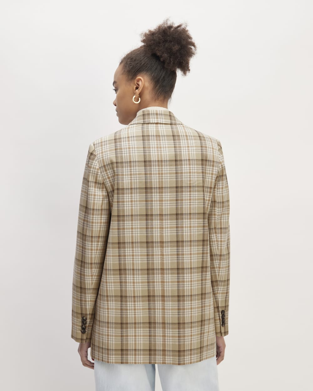 The Oversized Blazer in Buttersmooth in Pale Khaki Plaid — detail view