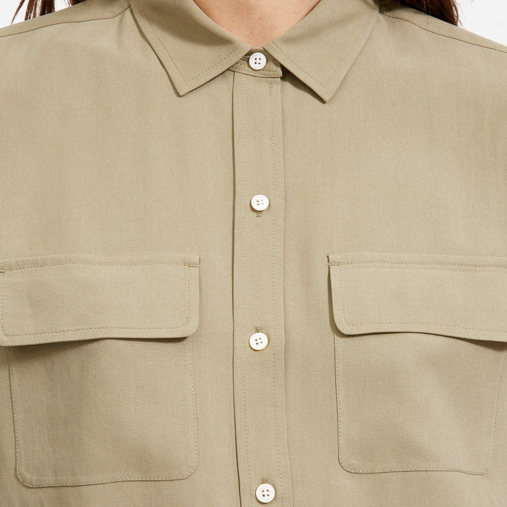 The Washable Silk Relaxed Shirt in Covert Green — detail view
