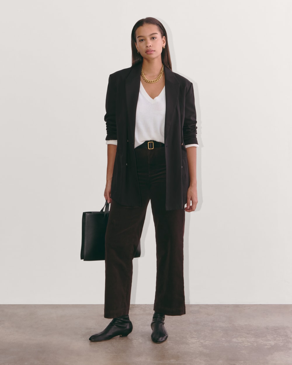 The Sailor Pant in Corduroy in Black — front view