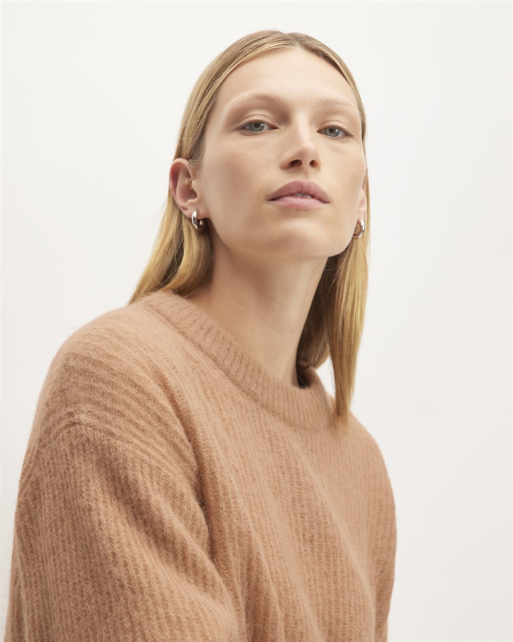 The Cocoon Crew in Alpaca in Warm Taupe — detail view