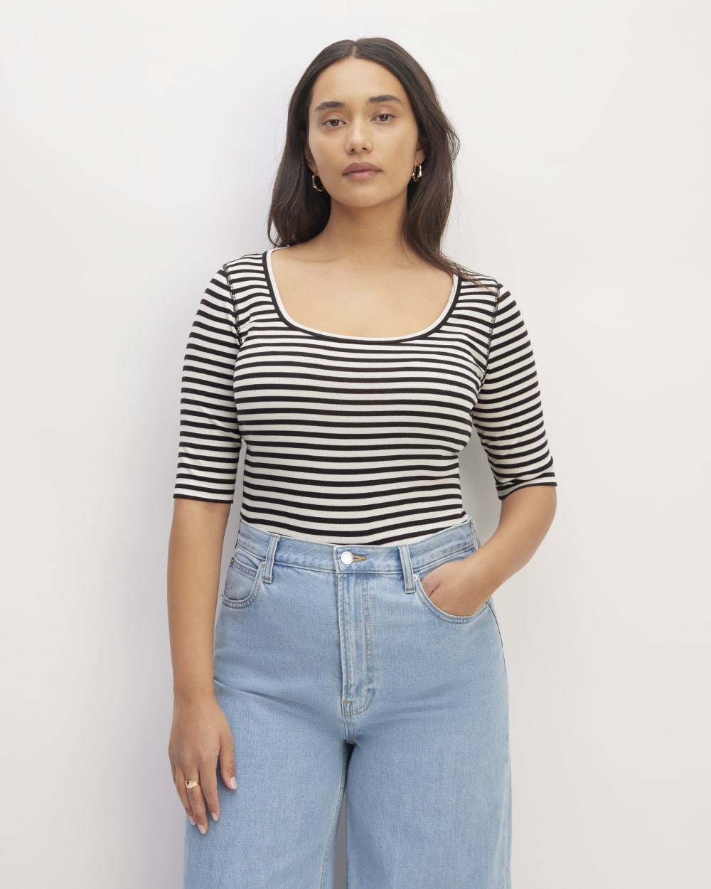 The Luxe Rib Scoop-Neck Tee in Bone / Black — front view