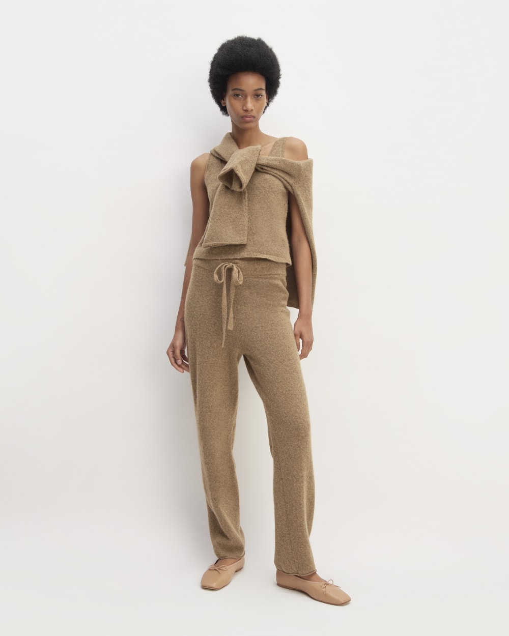The Cozy-Stretch Straight-Leg Sweatpant in Heathered Toasted Coconut — front view
