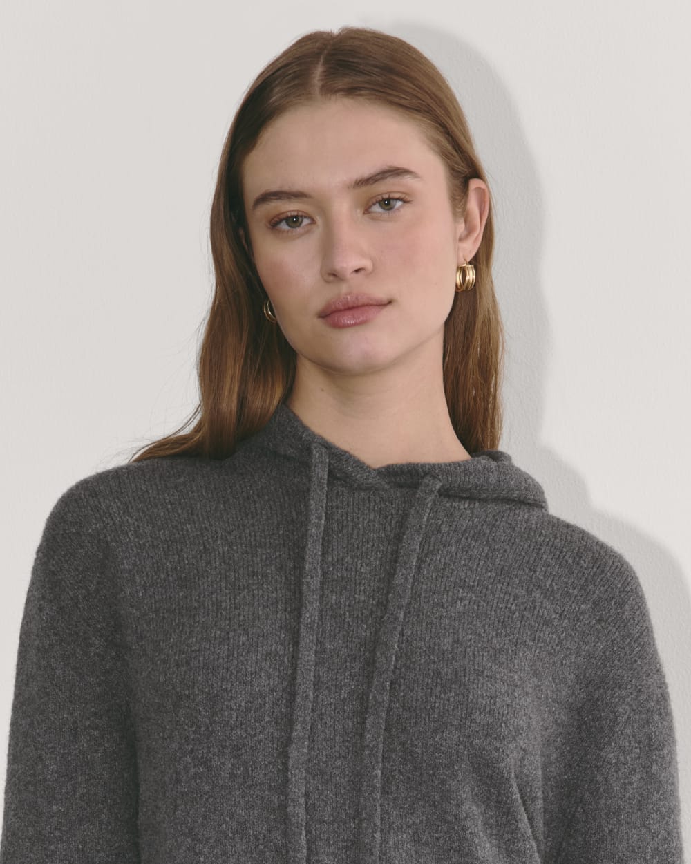 The Oversized Hoodie in Plush Cotton in Charcoal — detail view