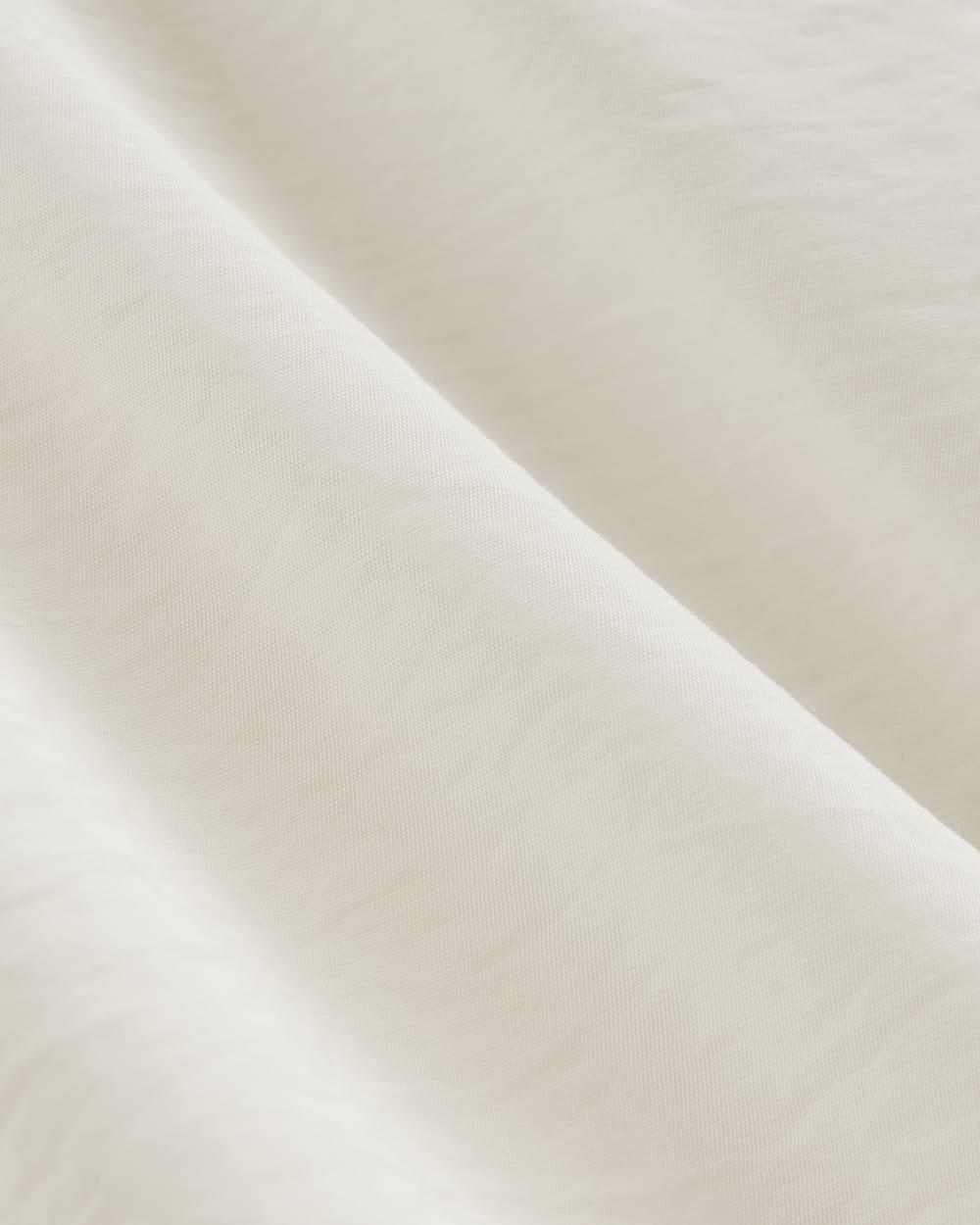 The Keyhole Top in Bone — detail view