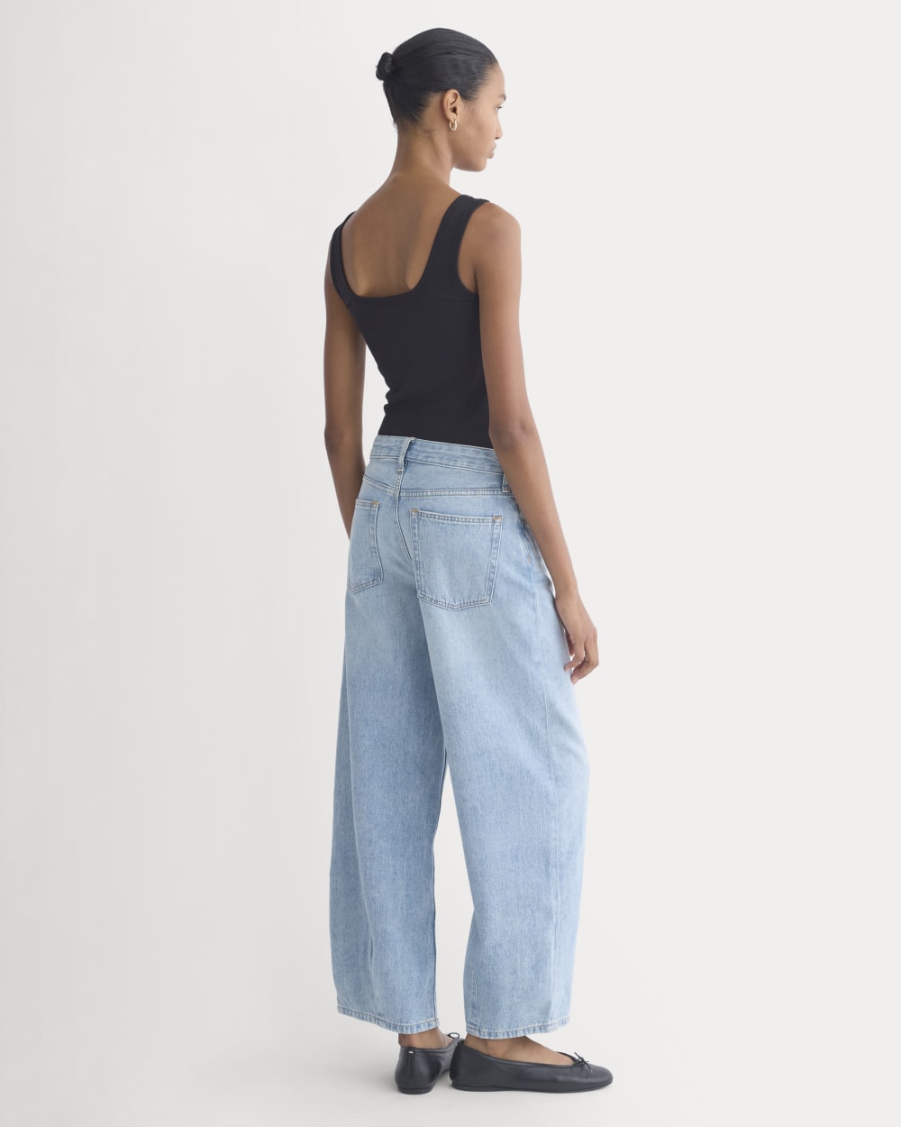 Loose Curve Jean in Light Indigo — detail view