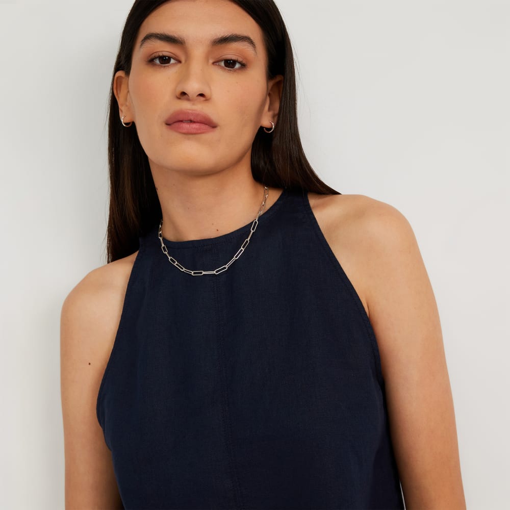 The Linen High-Neck Tank in Navy — detail view