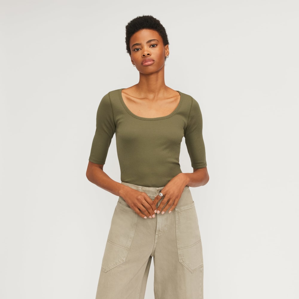 The Luxe Rib Scoop-Neck Tee in Kalamata — front view