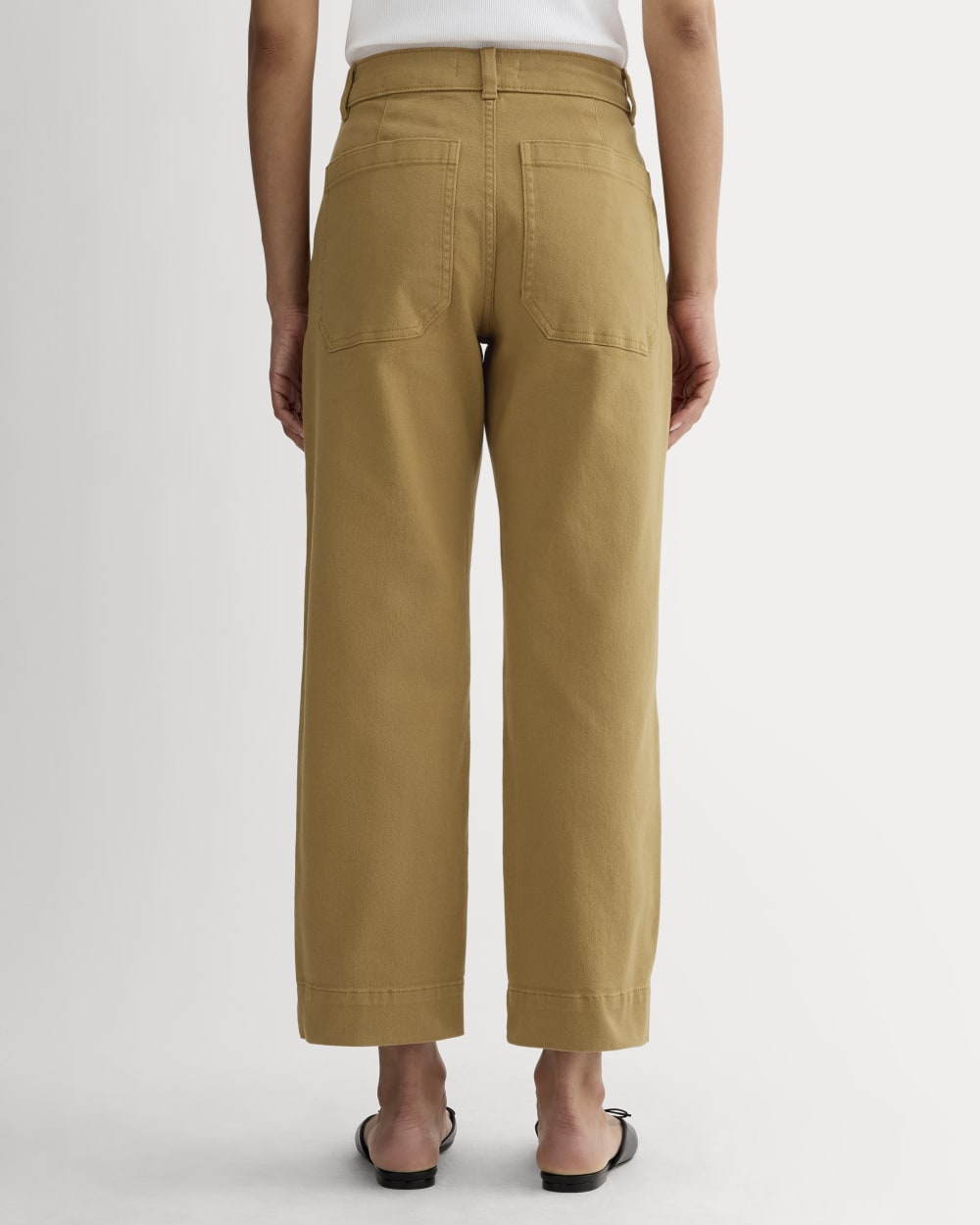 The Utility Straight-Leg Pant in Oak Brown — detail view