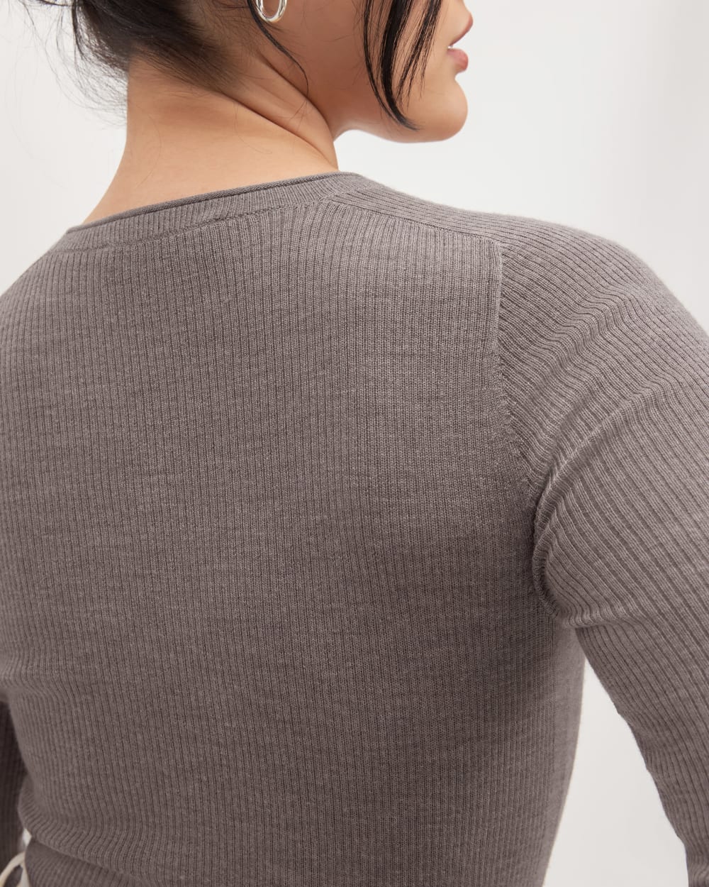 The Long-Sleeve Sweater Tee in Ultrasoft Merino in Heather Cocoa — detail view