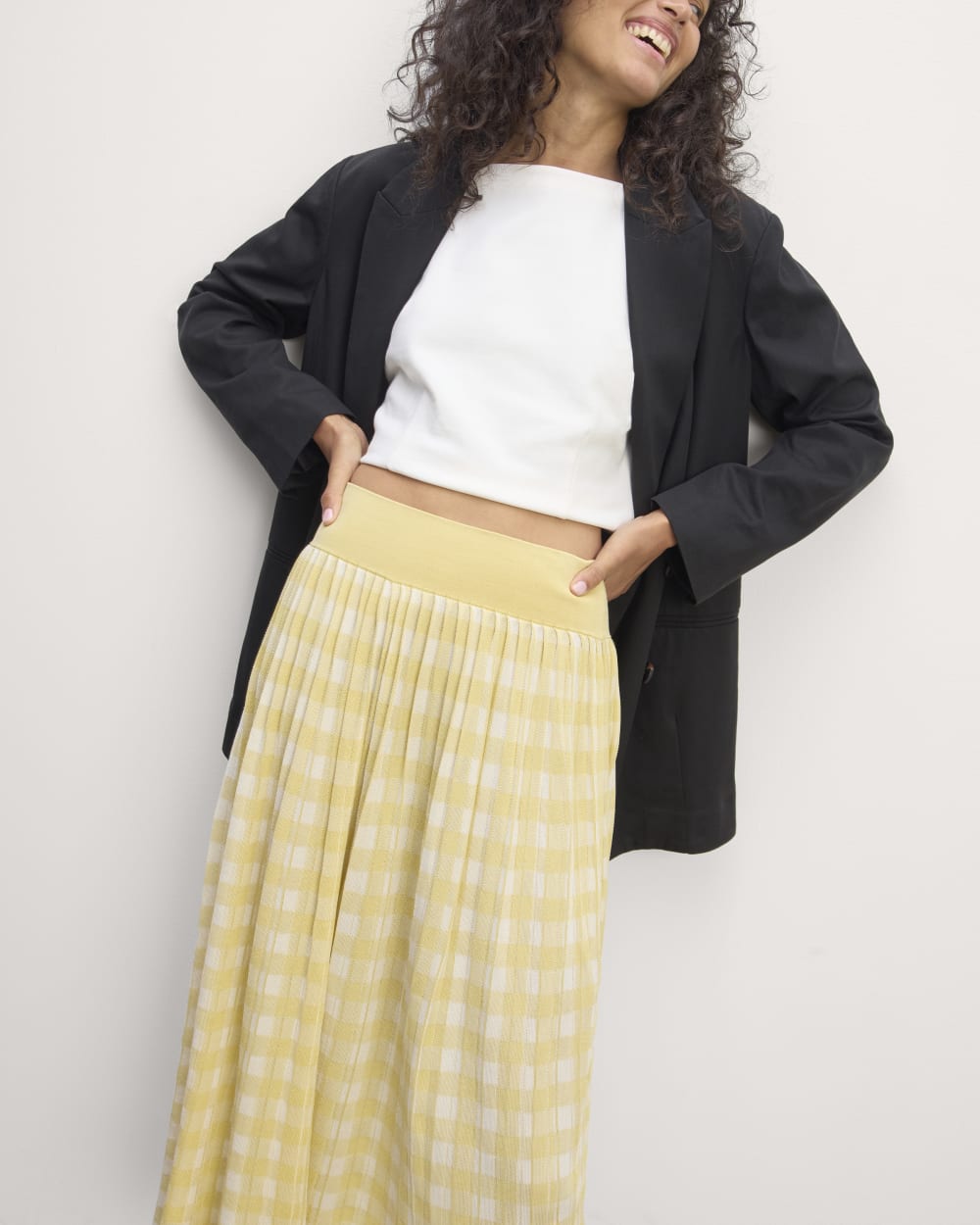 The Pleated Skirt in Bone / Parsnip Gingham — detail view