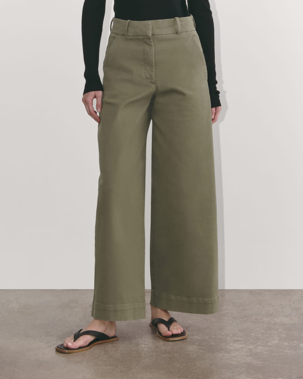 The Phoebe Trouser in Kalamata — detail view