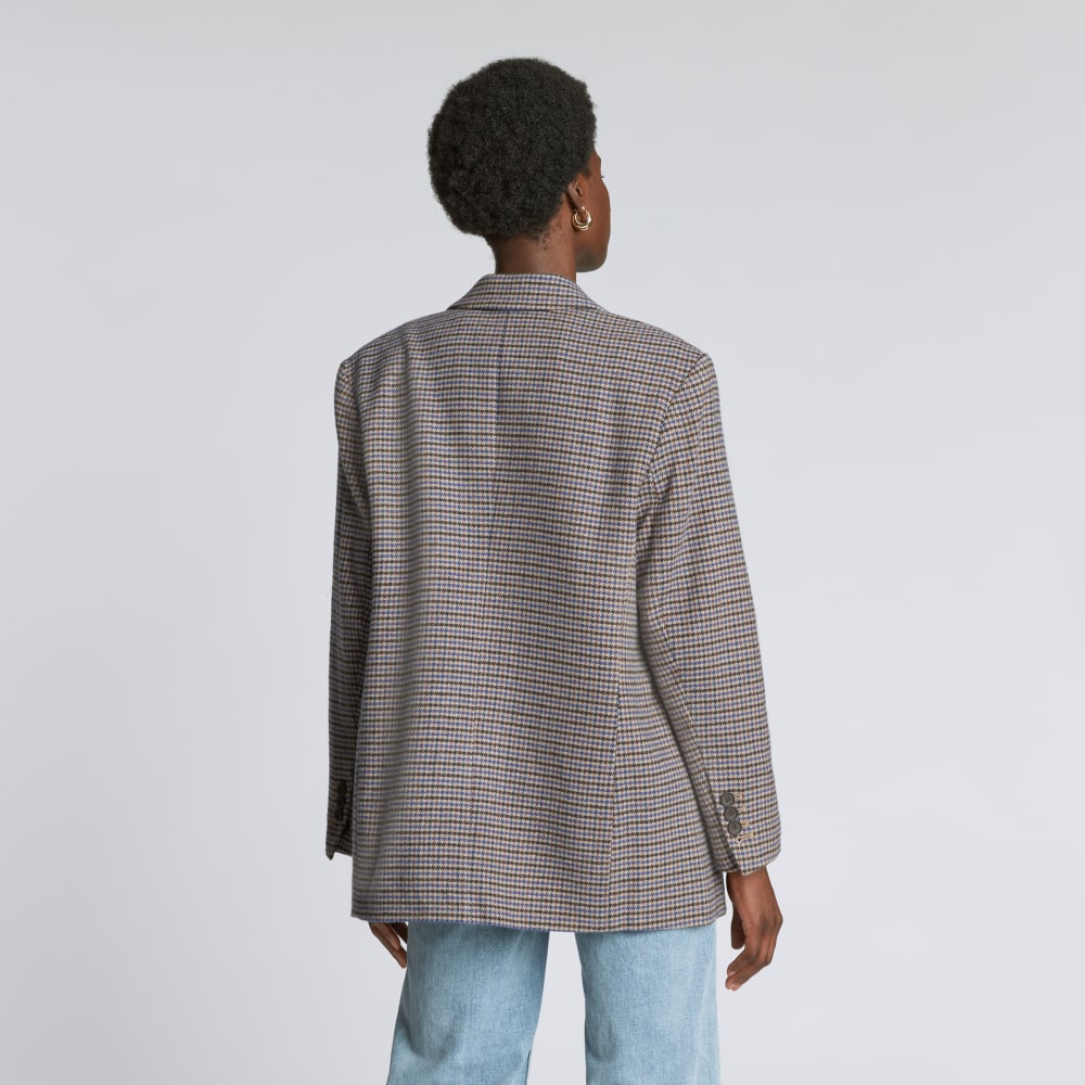 The ReWool® ’80s Blazer in Blue / Brown Houndstooth — detail view