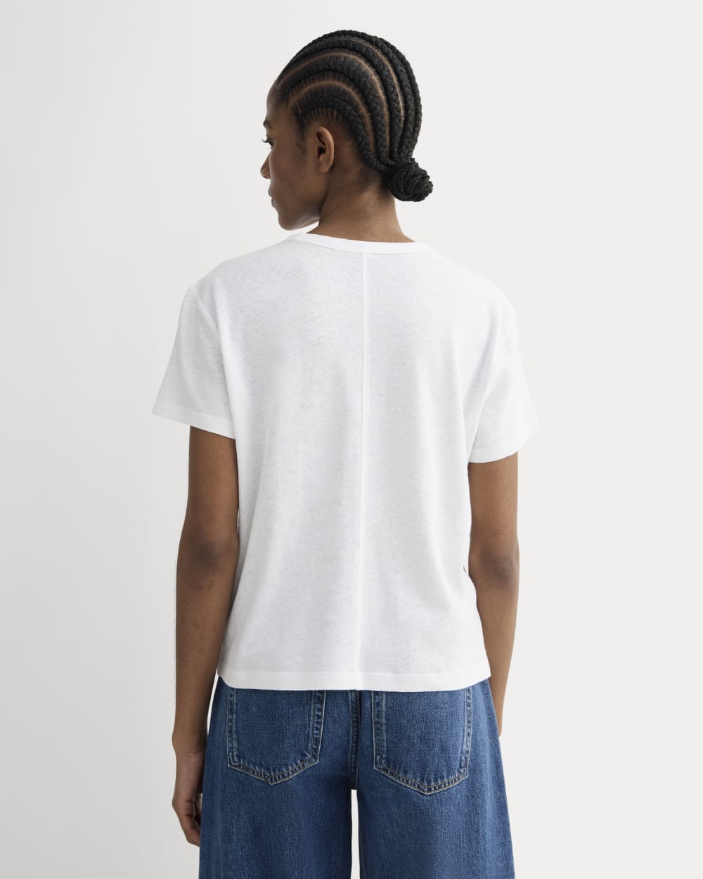 The Box-Cut Tee in Cotton Linen in White — detail view