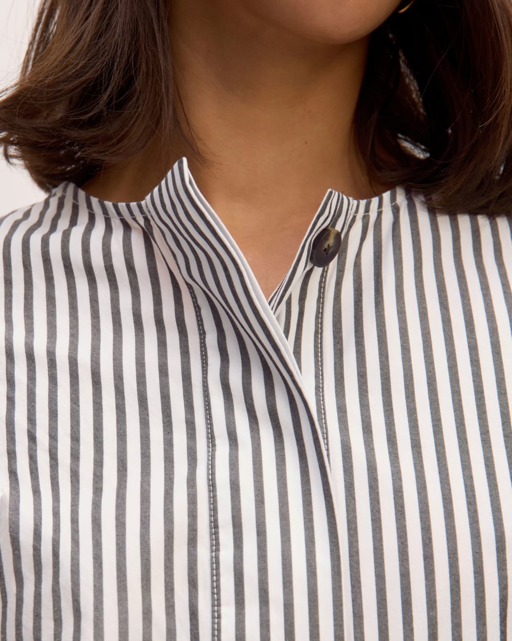 The Supima® Cotton Tunic in Optic White / Black — detail view