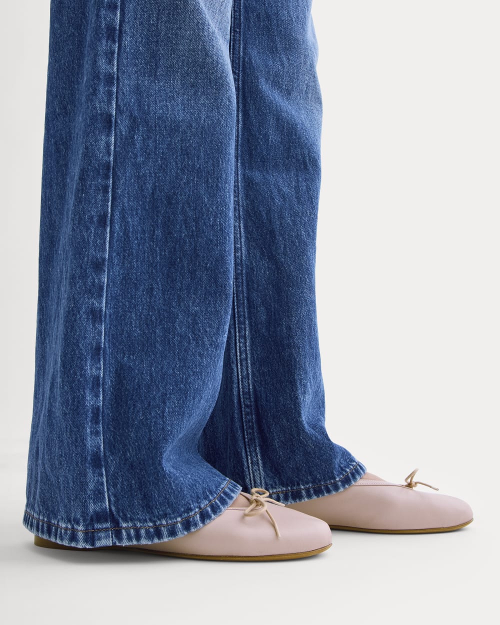 Made in Italy Ballet Flat in Pale Mauve — detail view