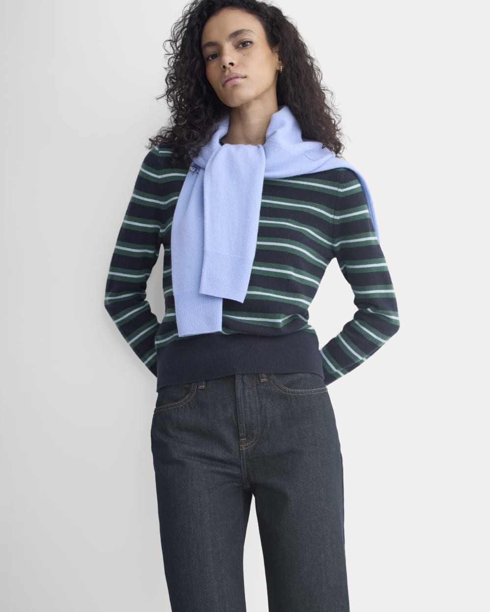 Cashmere Slim Crew Sweater in Hunter Green/Open Air Blue — detail view
