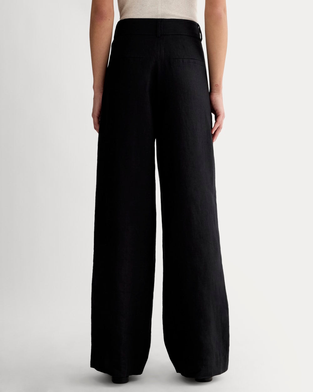 The Linen Way-High® Drape Pant in Black — detail view