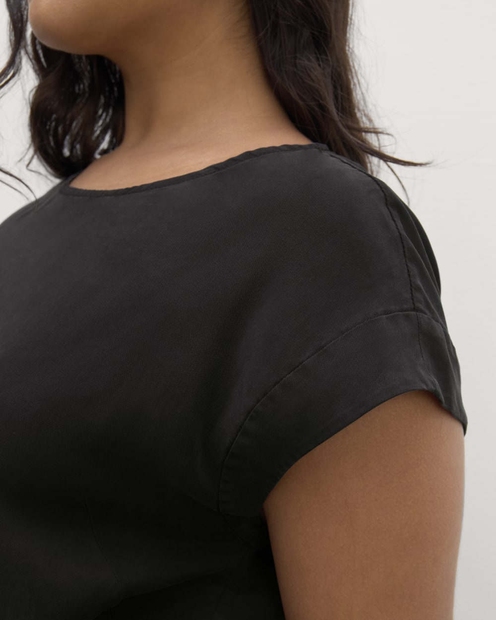 The Muscle Top in Butterlite in Black — detail view
