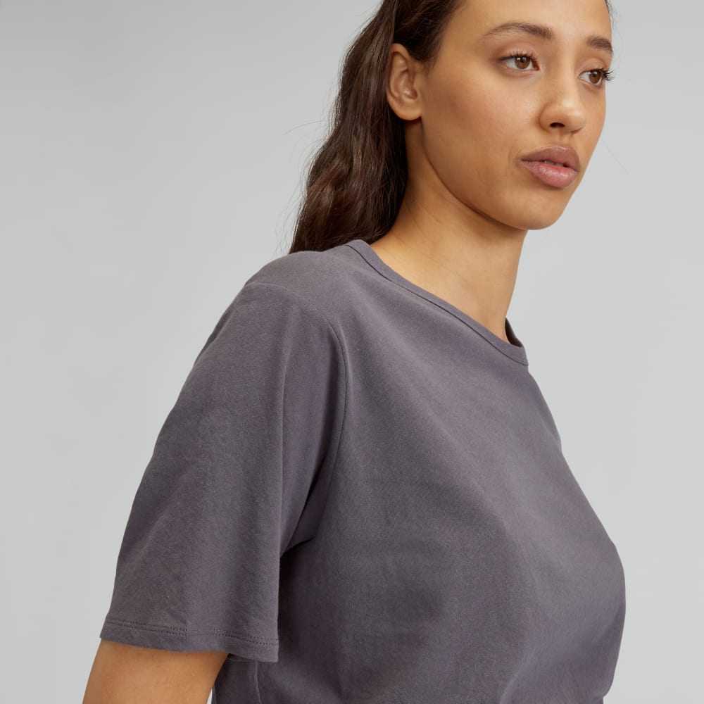 The Air Tee in Boulevard Grey — detail view