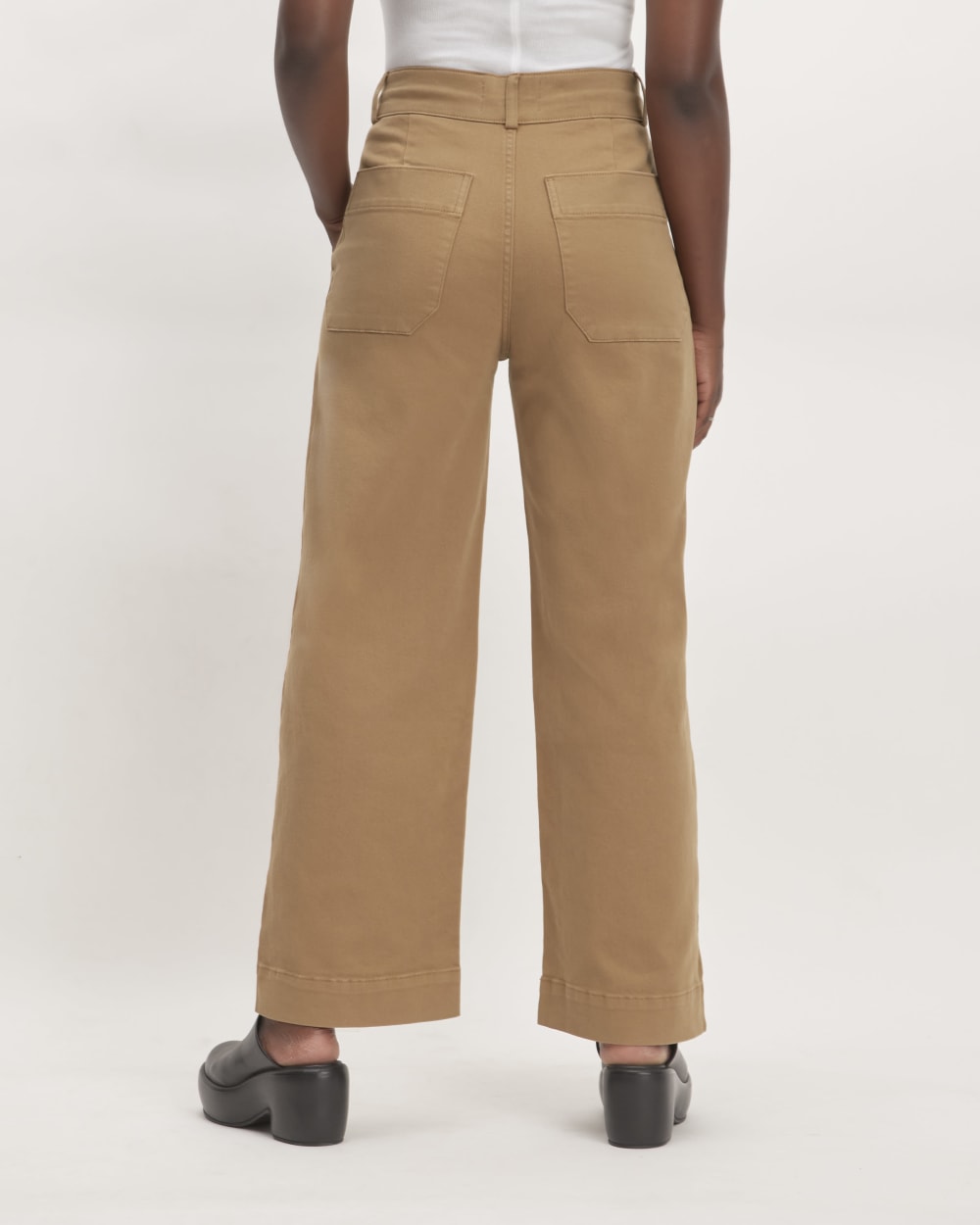 The Organic Wide-Leg Pant in Toasted Coconut — detail view
