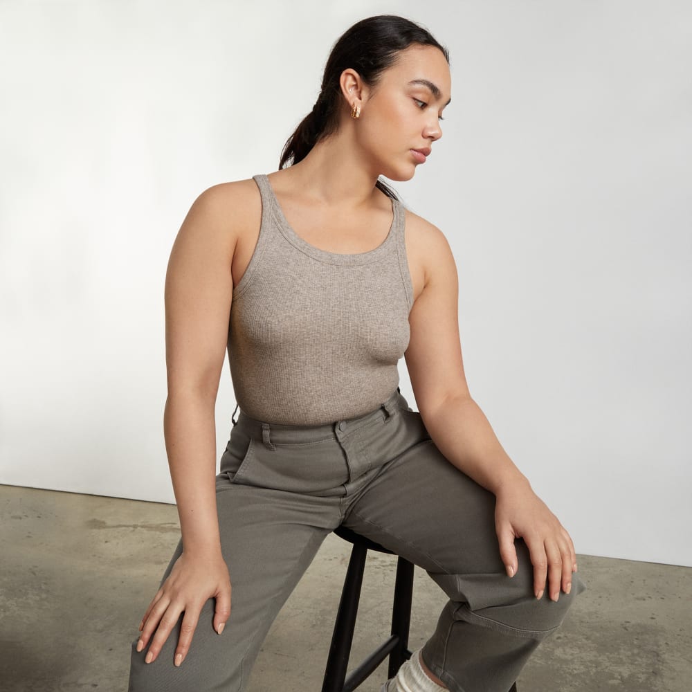 The Pima Micro-Rib Short Tank in Heathered Burnt Sugar — detail view