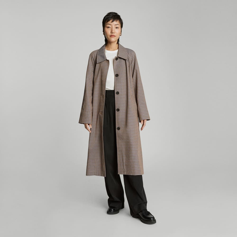 The Gathered Drape Trench in Blue / Brown Houndstooth — front view