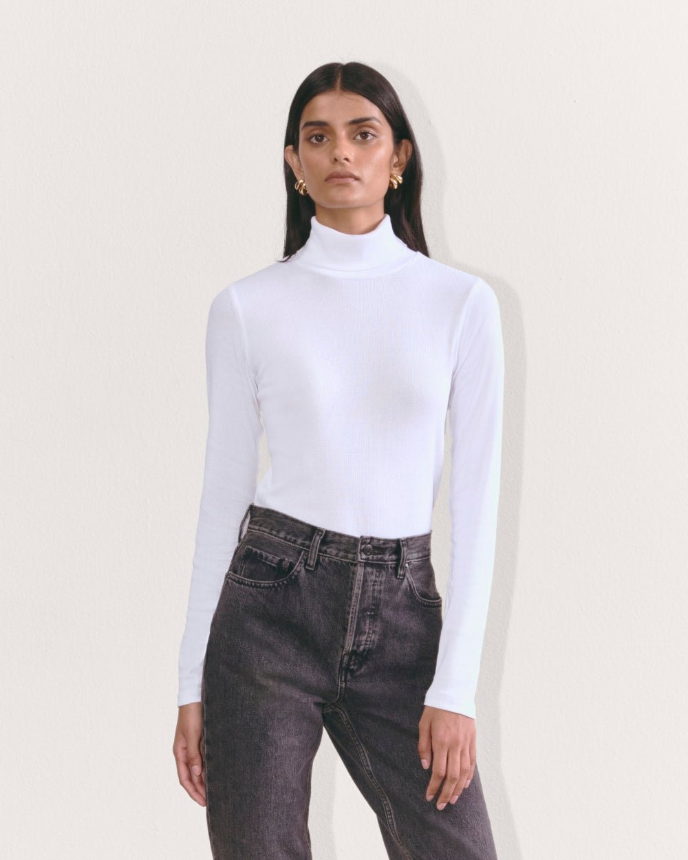 The Luxe Rib Turtleneck in White — front view