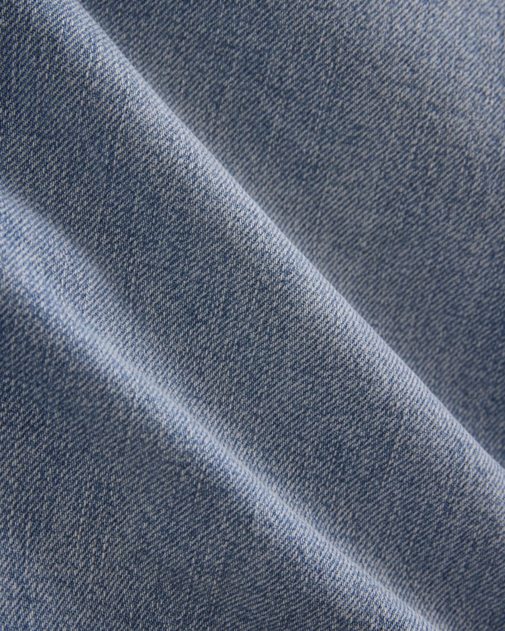 Loose Jean Short in Light Wash — detail view