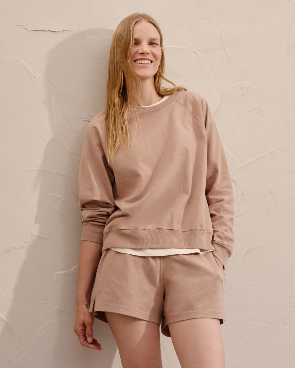 The Off-Duty Short in Dusty Rose — detail view