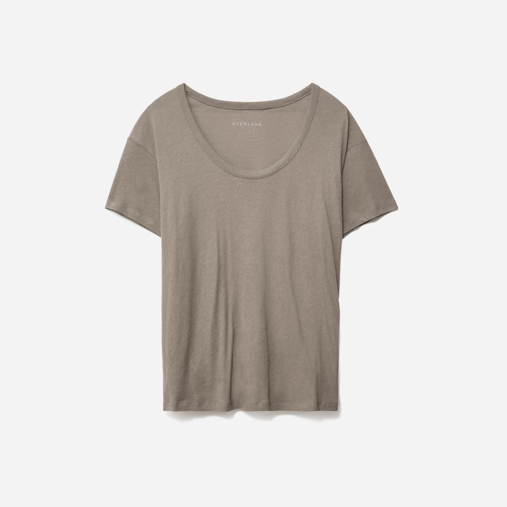 The Air Scoop-Neck Tee in Clay — front view