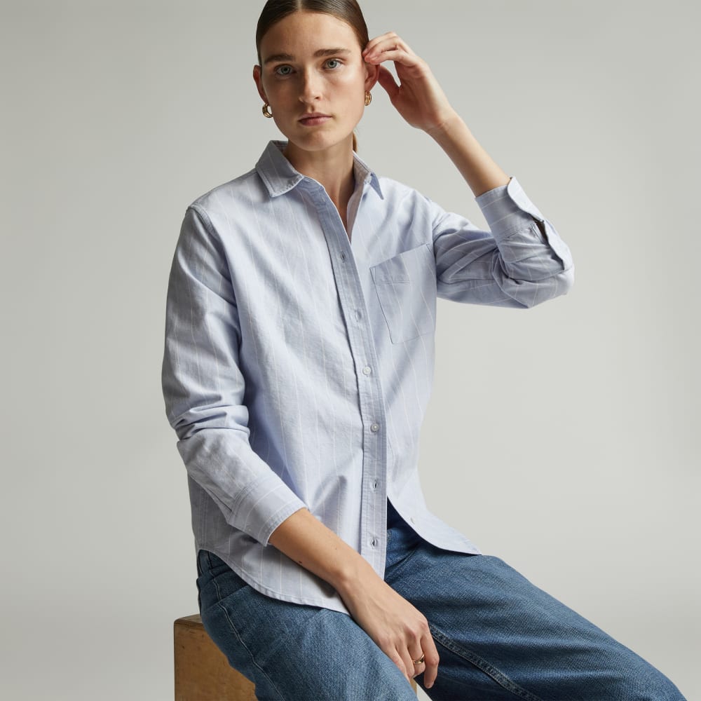 The Must-Have Oxford Shirt in Periwinkle / White — detail view
