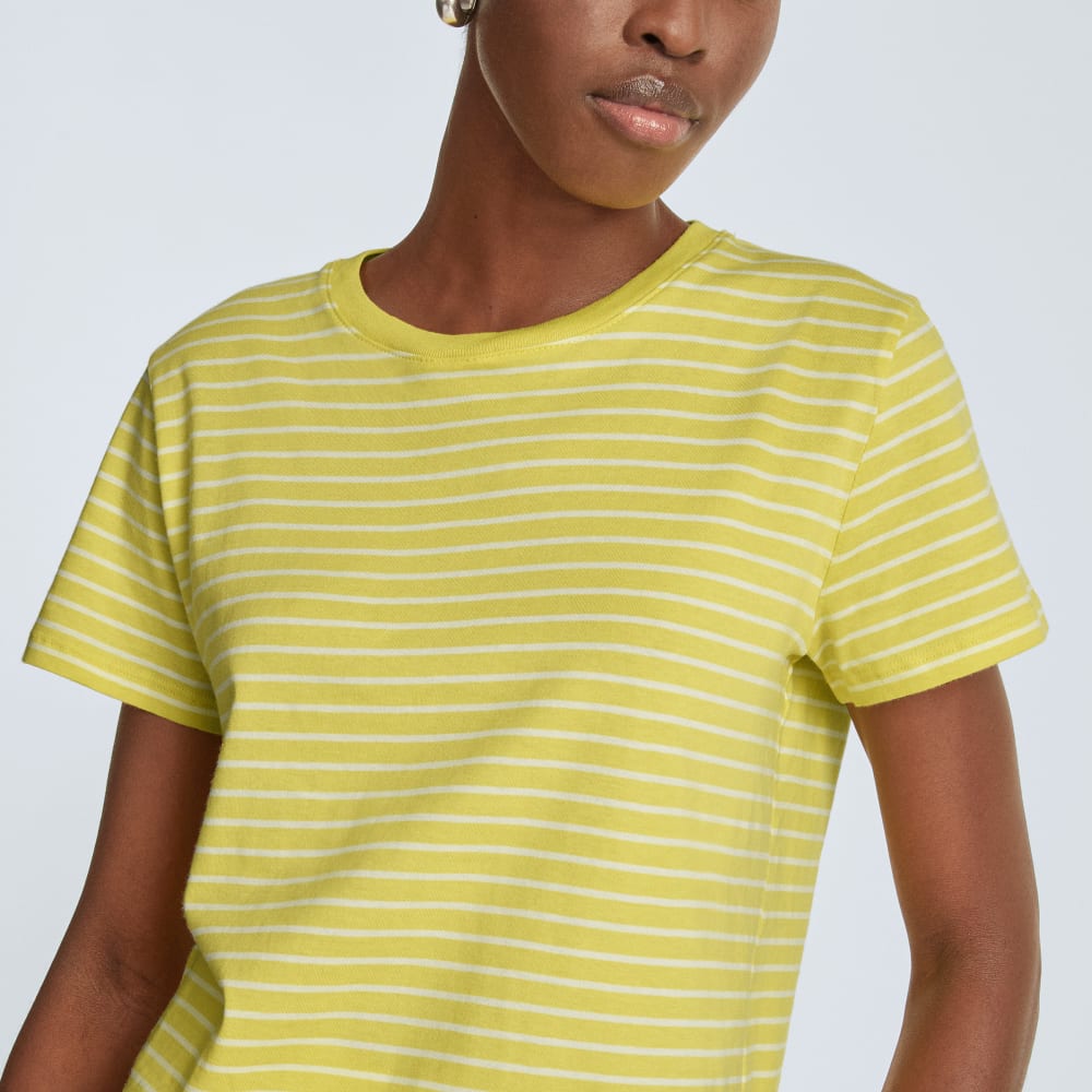 The Box-Cut Tee in Essential Cotton in Acacia / Tan — detail view
