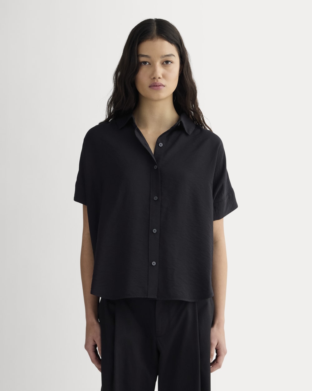 The Square Shirt in SoftLuxe in Black — front view