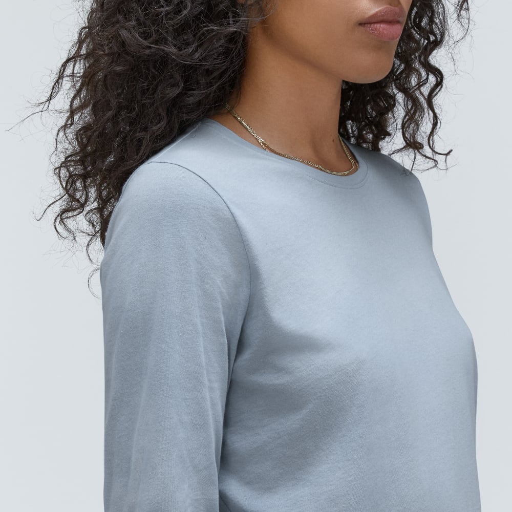 The Organic Cotton Long-Sleeve Crew in Mist — detail view