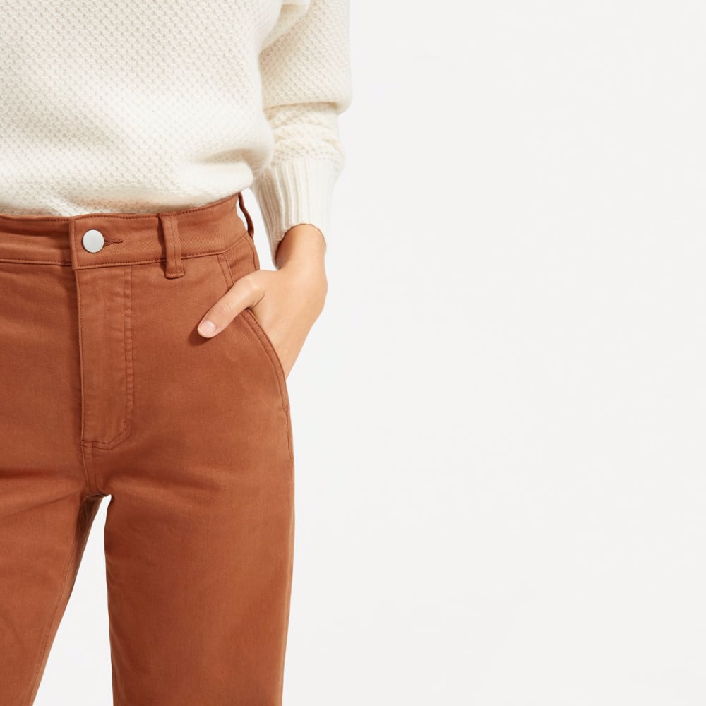 The Straight-Leg Crop in Cocoa Brown — detail view