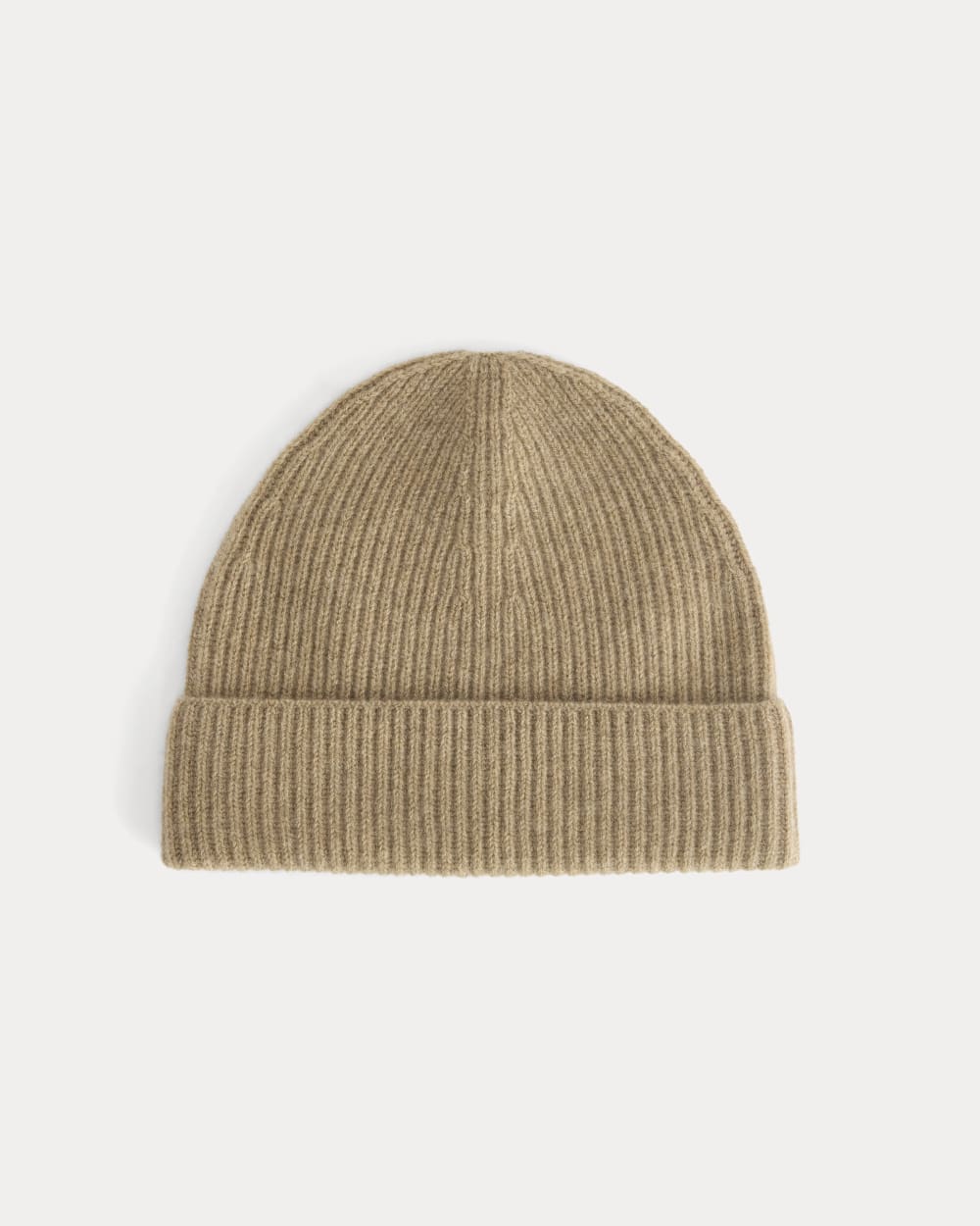 The Cashmere Ribbed Beanie in Dark Heathered Camel — front view